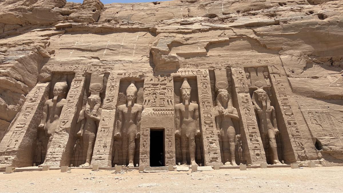 ネフェルタリの小神殿