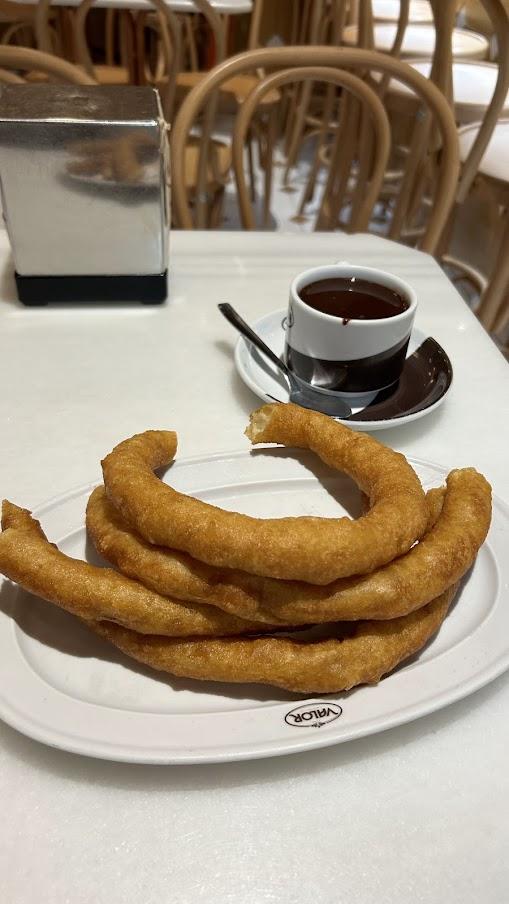 Long-established Chocolate Shop in Barcelona's Churos con Chocolatte
