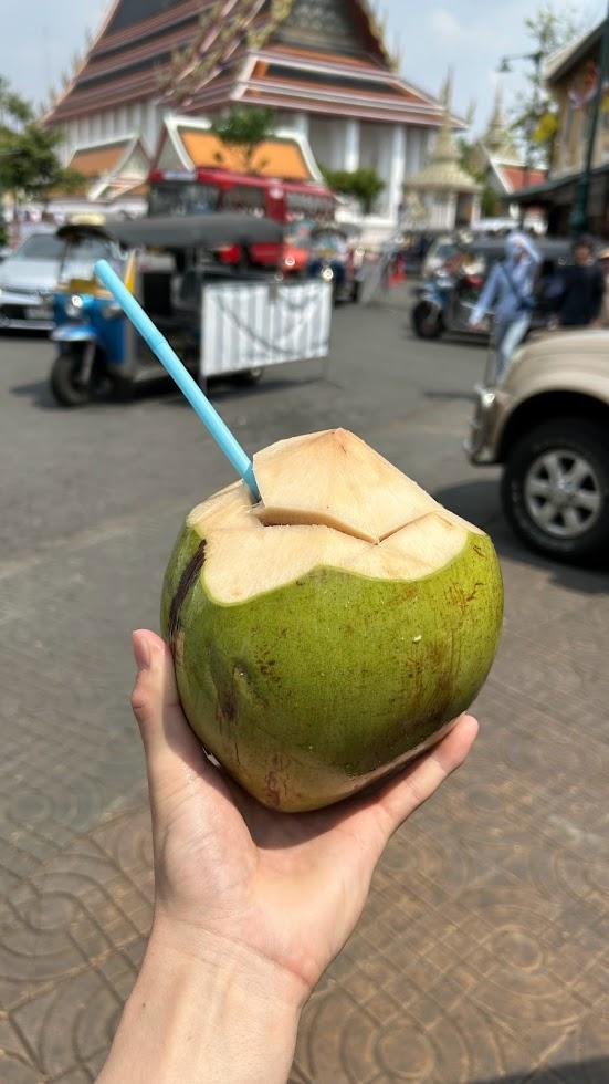 ココナッツジュース