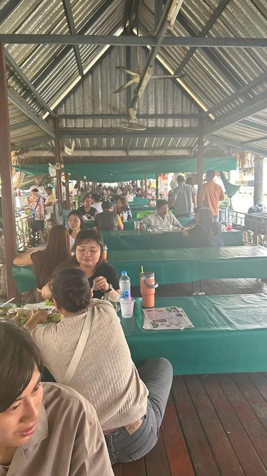 Taling Chan Restaurant 1