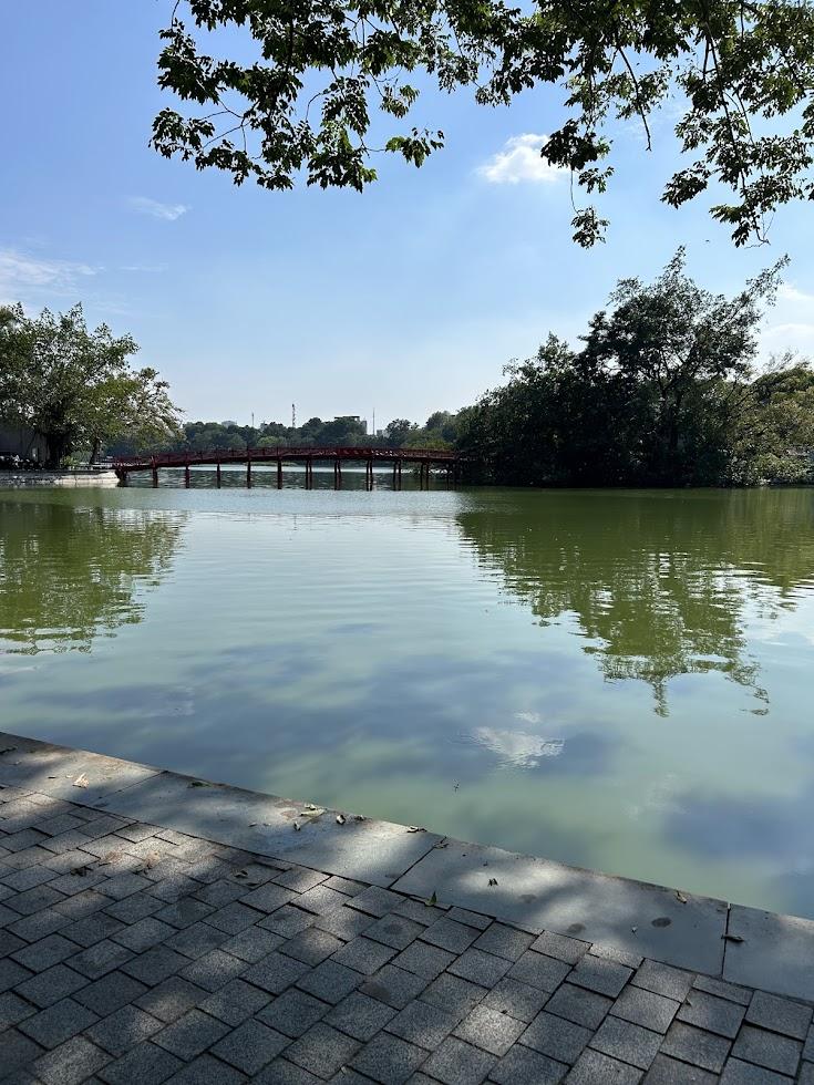 Ho Hoan Kiem Lake