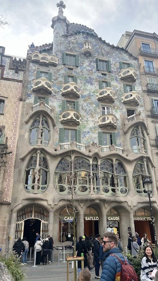 カサ・バトリョ